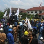 buruh PT PDSU temui walikota