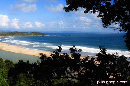 Indahnya-Obyek-Wisata-Pantai-Sawarna-Banten